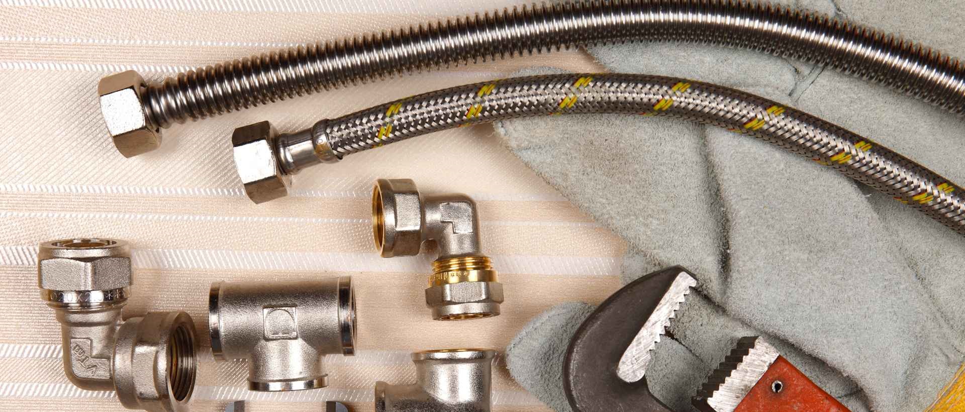 Emergency plumbers RM12