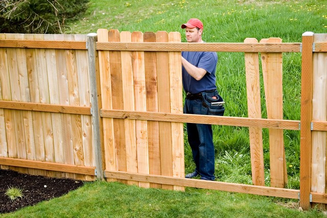 Fencing Elm Park, RM12